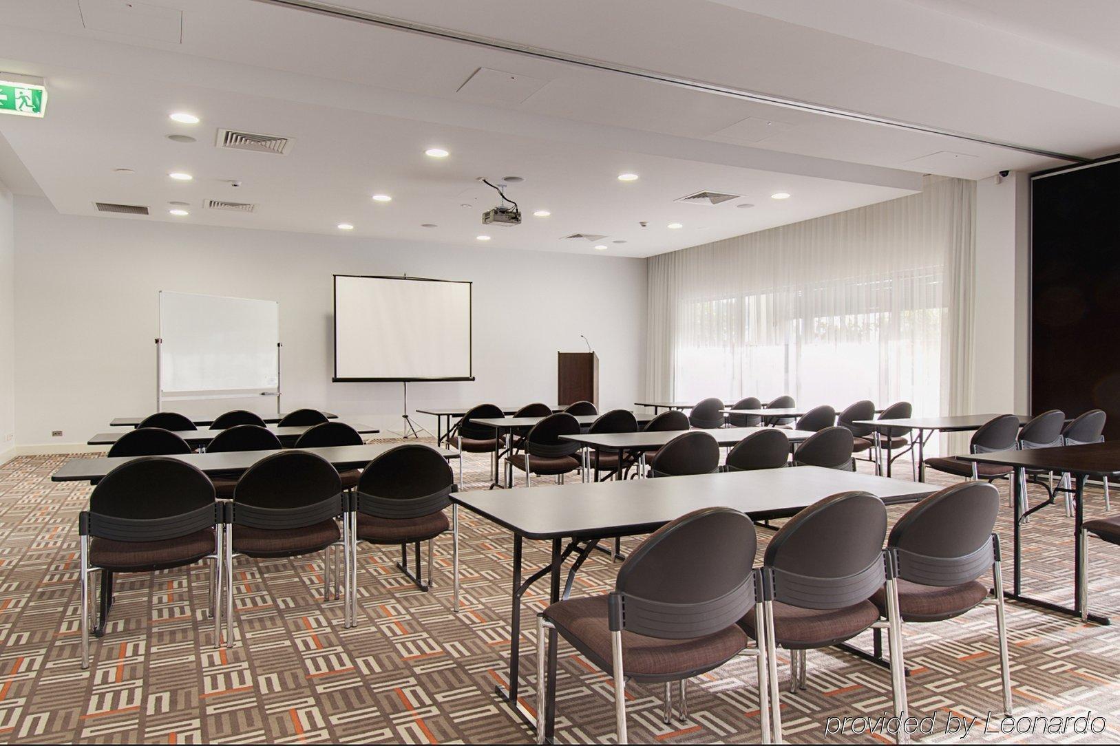 เดอะ ชานเซลเลอร์ เอ็กเซกคิวทีฟ อพาร์ตเมนต์ Aparthotel โกลด์โคสต์ ธุรกิจ รูปภาพ